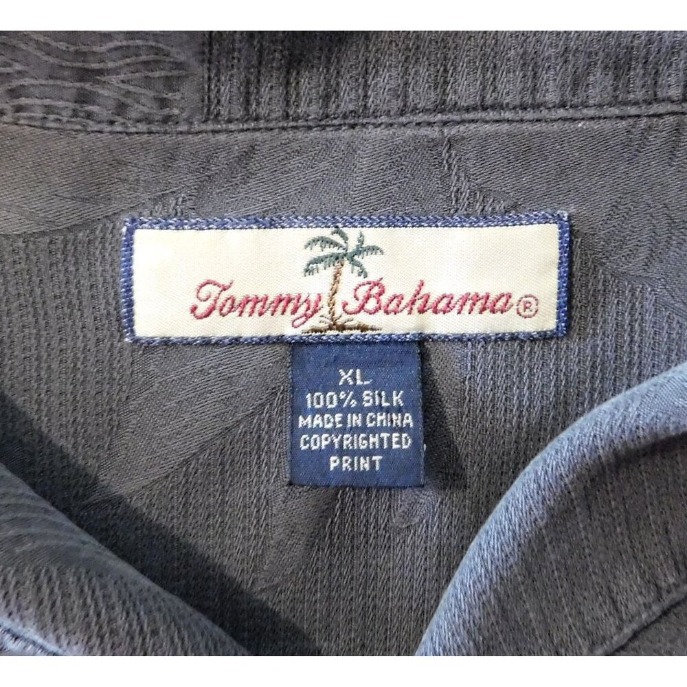 Tommy Bahama Silk Shirt Mens XL Gray Short Sleeve Tropical Palm Print Casual - Picture 4 of 4